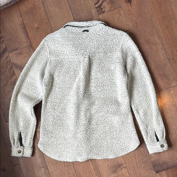 Toad&Co Cream Teddy Jacket Classic Collar Plush Texture - Picture 3 of 4